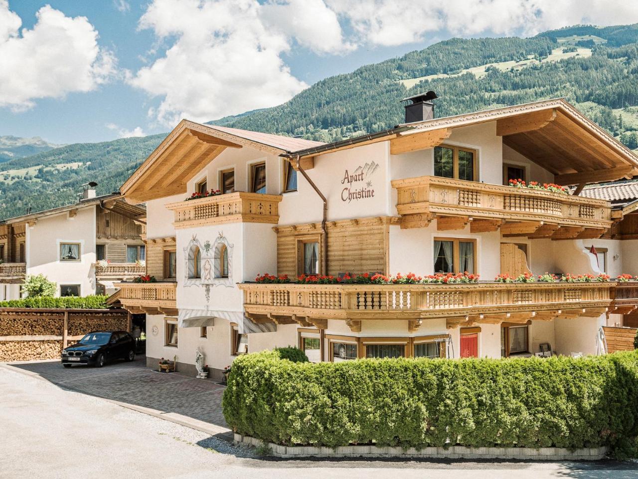 Apart Christine Aschau Im Zillertal Luaran gambar